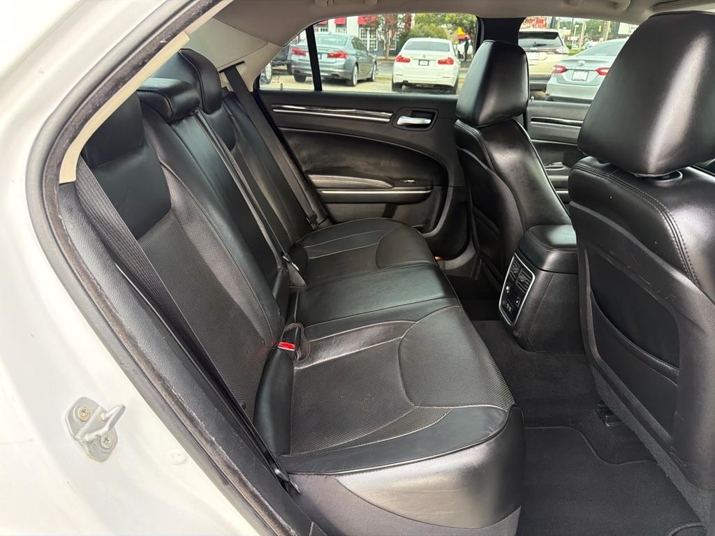 Chrysler 300 Limited AWD 2019