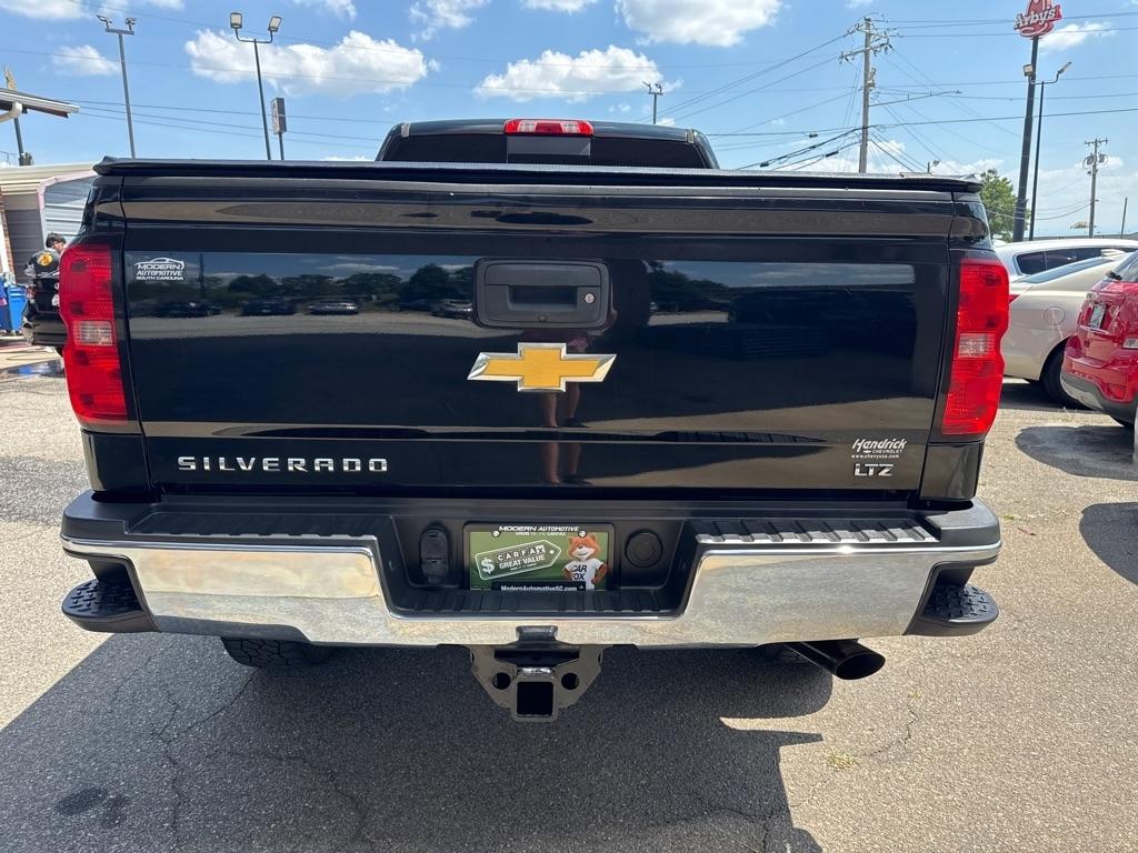 Chevrolet Silverado 2500HD Built After Aug 14 4WD Crew Cab 153.7" LTZ 2015