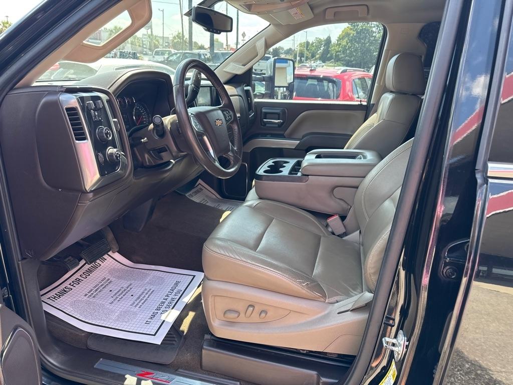 Chevrolet Silverado 2500HD Built After Aug 14 4WD Crew Cab 153.7" LTZ 2015
