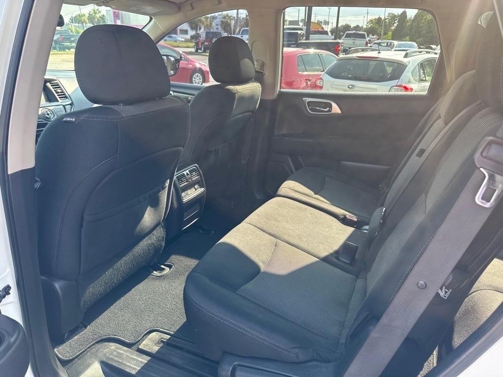 Nissan Pathfinder FWD S 2017