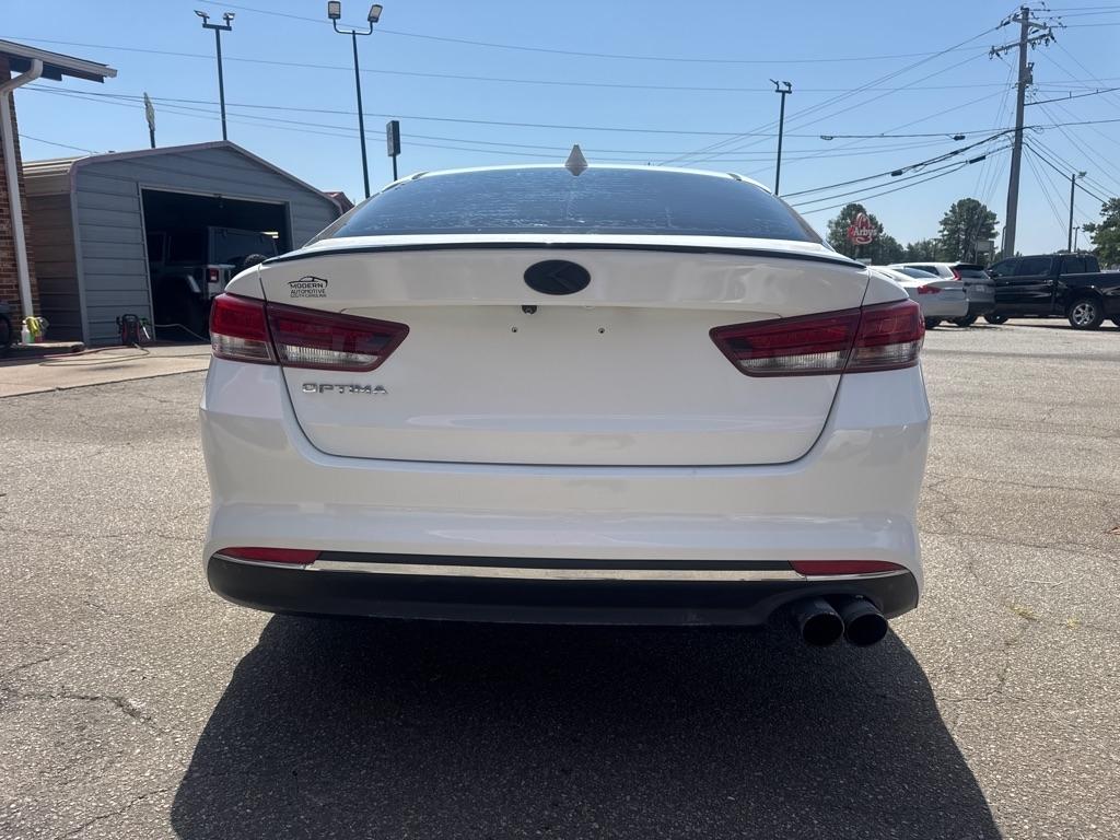 Kia Optima LX 1.6T DCT 2017