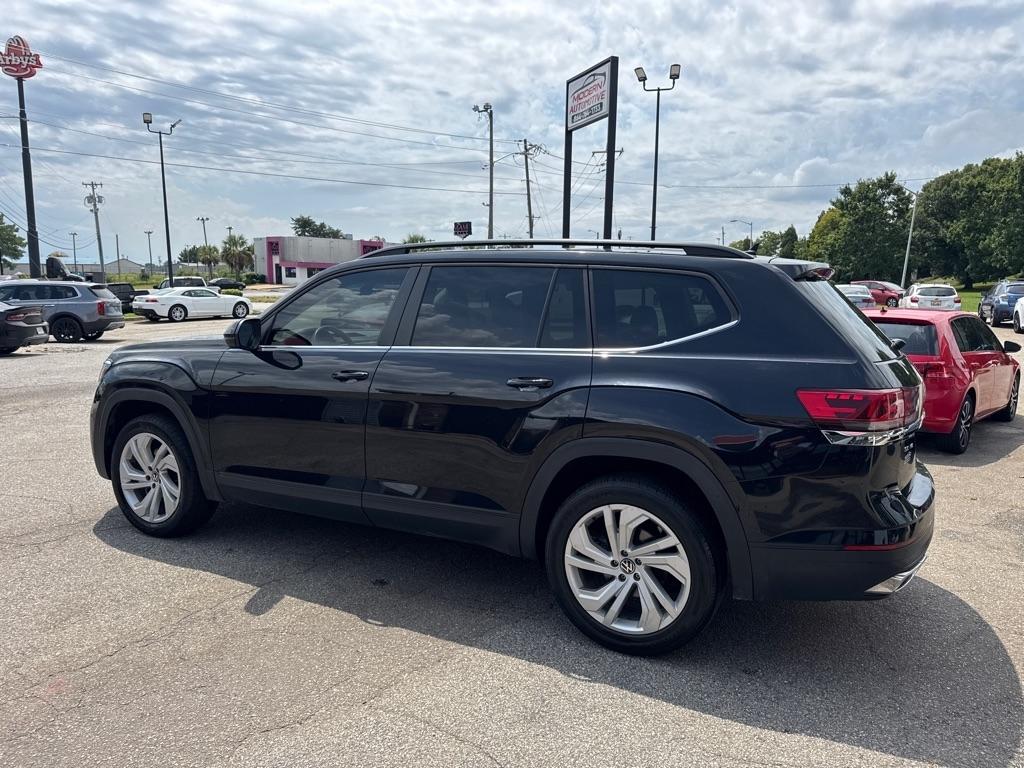 Volkswagen Atlas 3.6L V6 SE w/Technology FWD *Ltd Avail* 2021