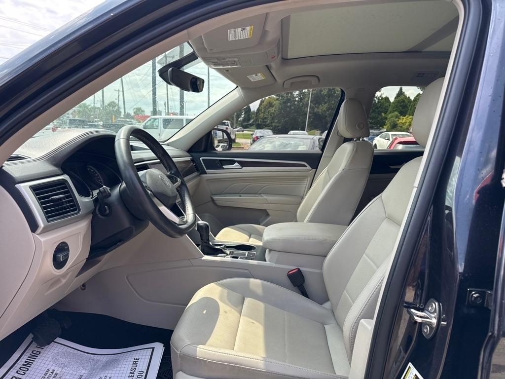 Volkswagen Atlas 3.6L V6 SE w/Technology FWD *Ltd Avail* 2021
