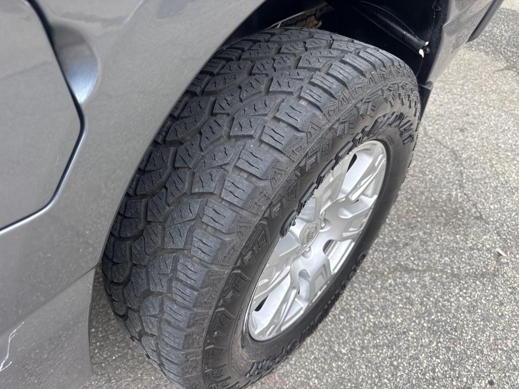 Nissan Titan 4x4 Crew Cab SV 2019