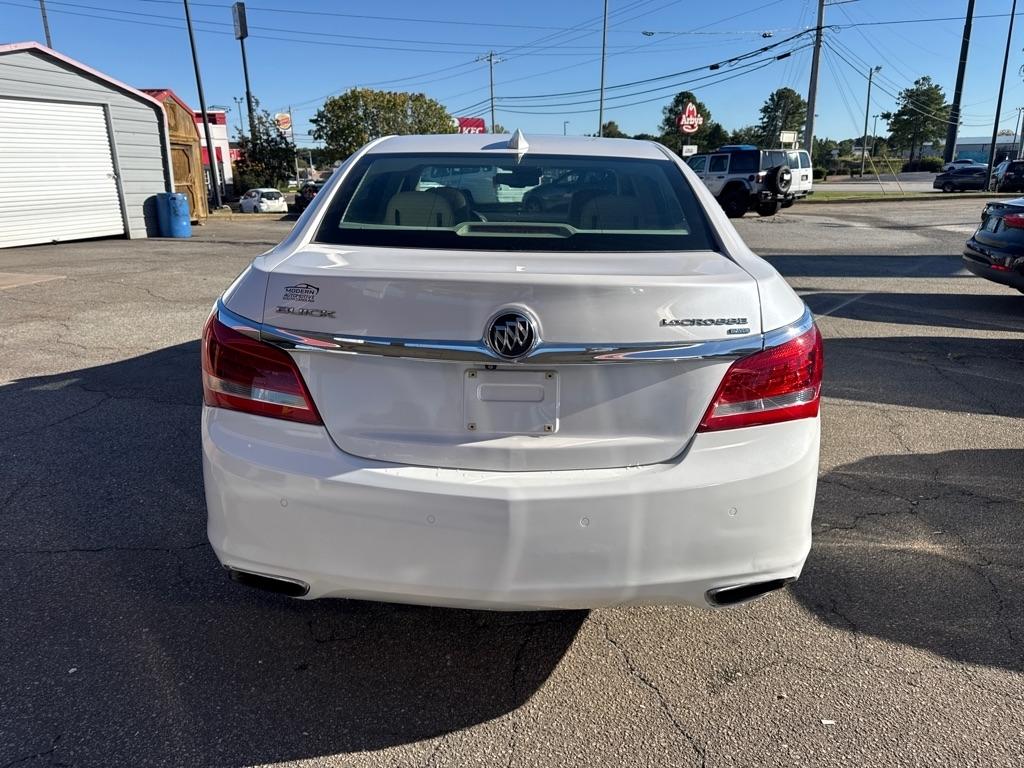 Buick LaCrosse 4dr Sdn Premium I AWD 2016