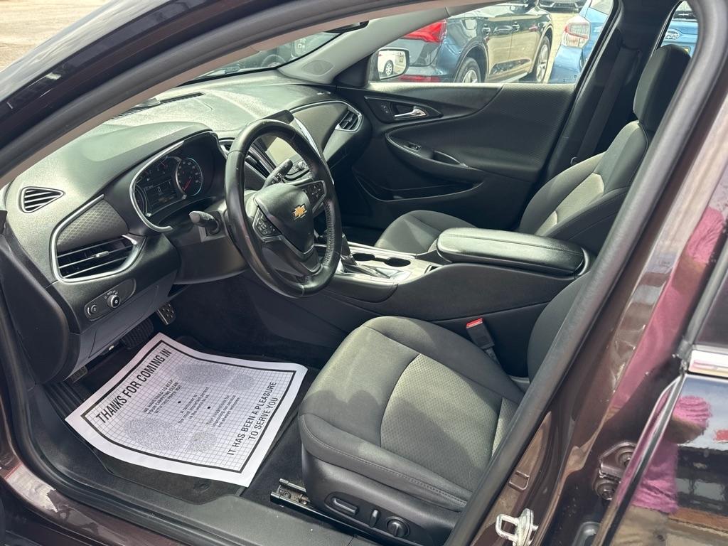Chevrolet Malibu 4dr Sdn LT w/2LT 2016