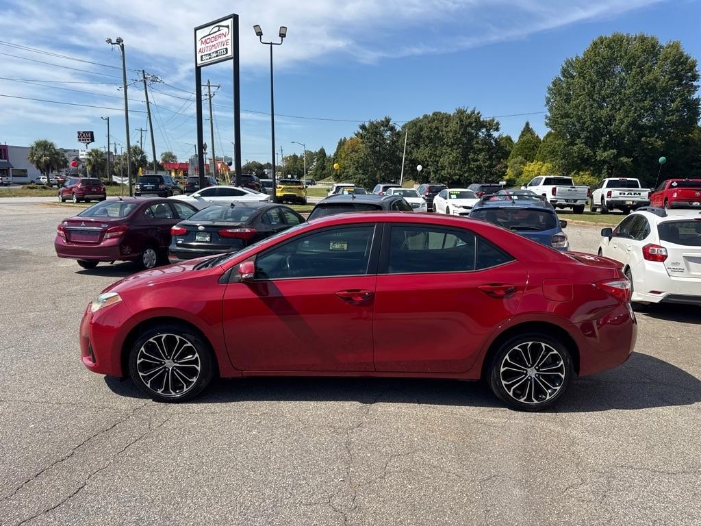 Toyota Corolla 4dr Sdn Auto L (Natl) 2015
