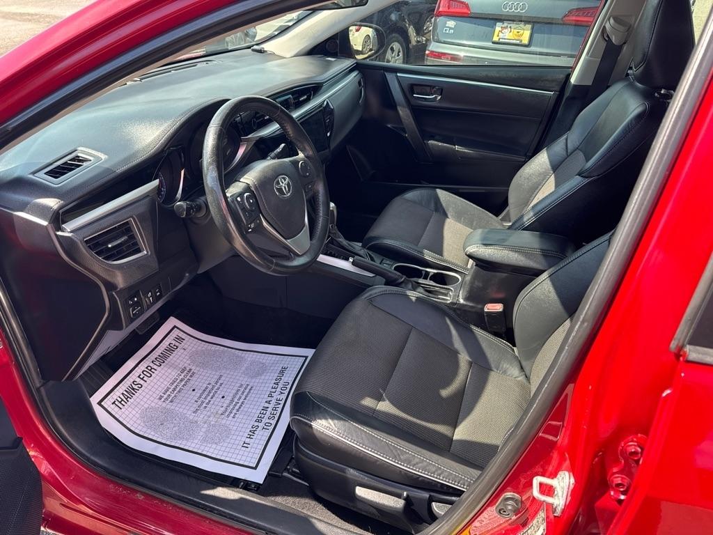 Toyota Corolla 4dr Sdn Auto L (Natl) 2015