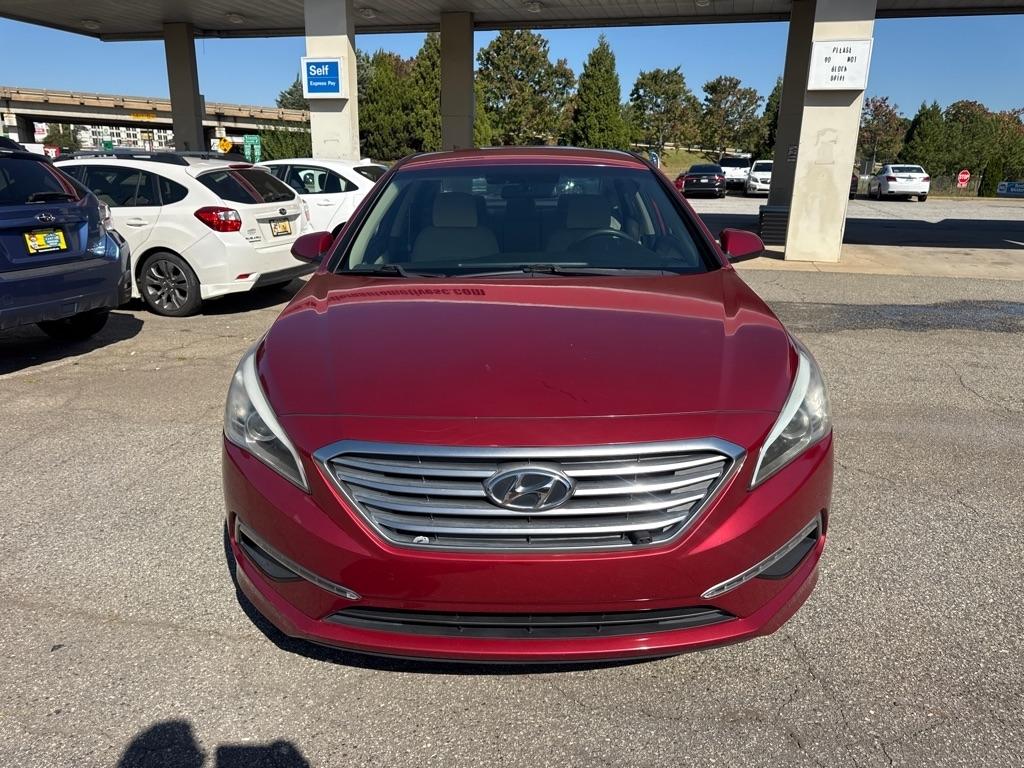 Hyundai Sonata 4dr Sdn 2.4L SE 2015