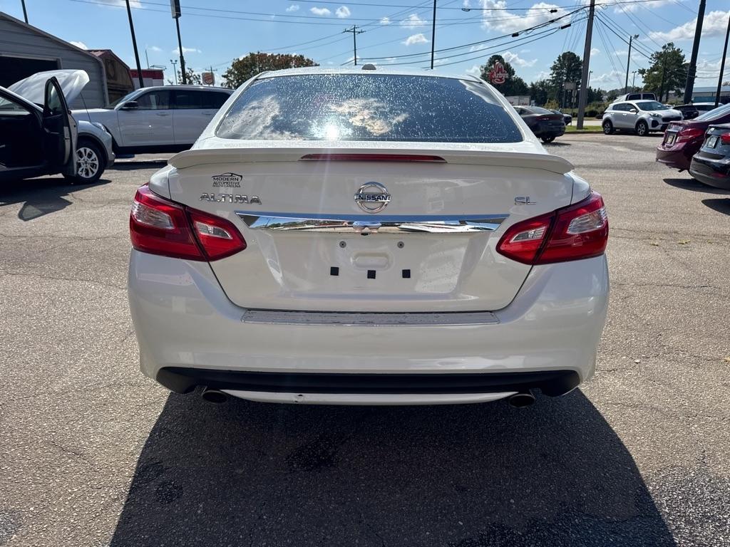 Nissan Altima 4dr Sdn I4 2.5 SL 2016