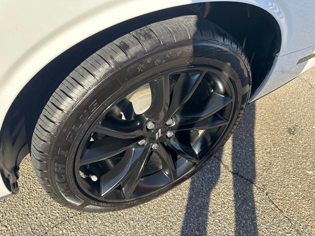 Dodge Challenger SXT RWD 2018