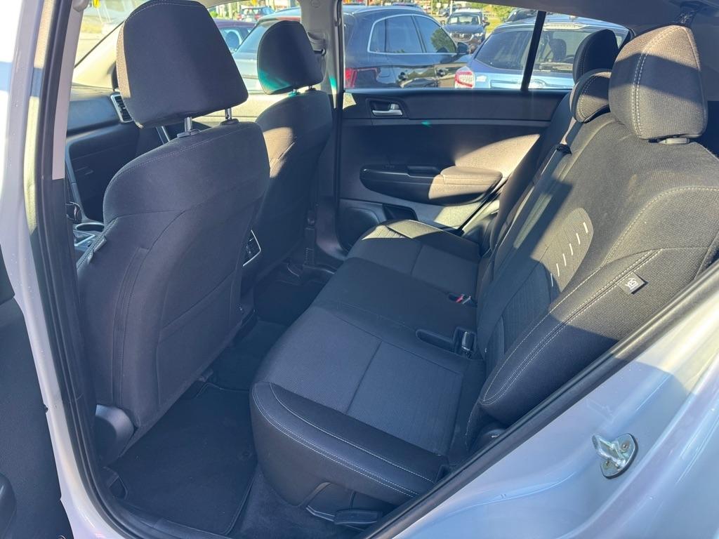 Kia Sportage LX FWD 2021