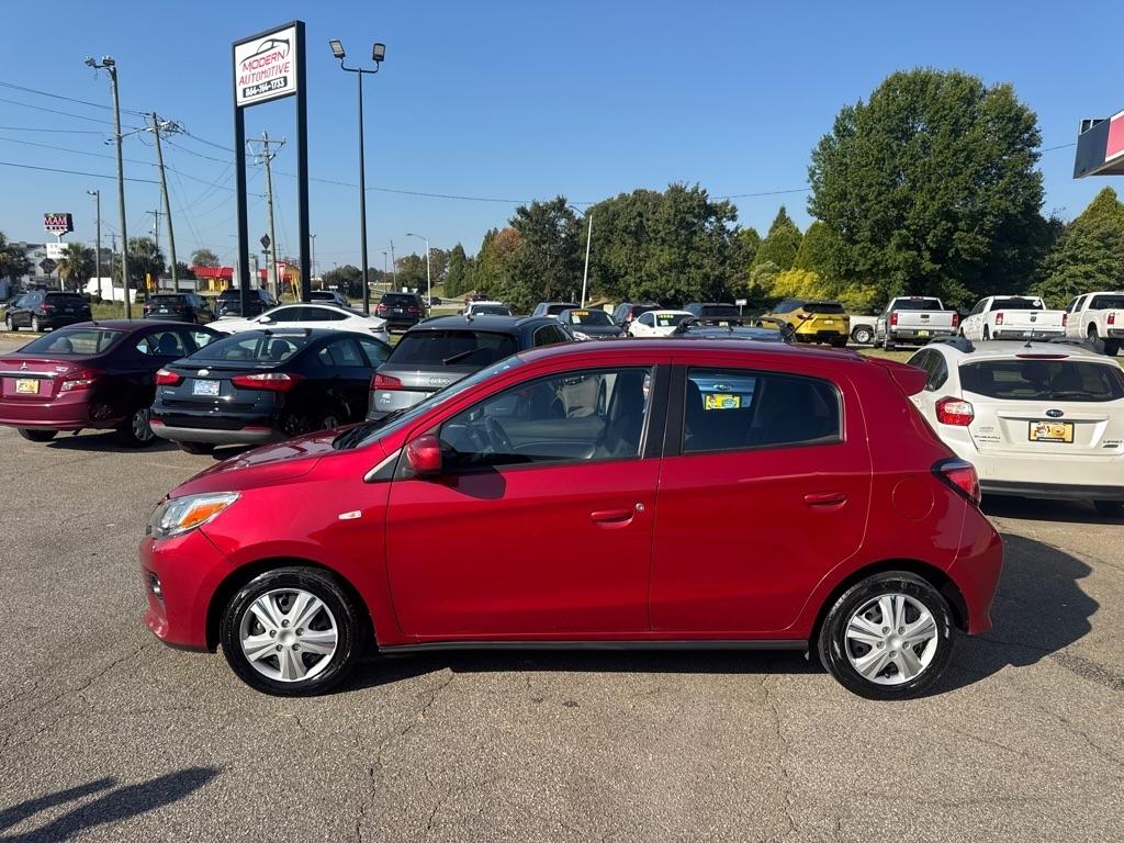 Mitsubishi Mirage ES CVT 2024
