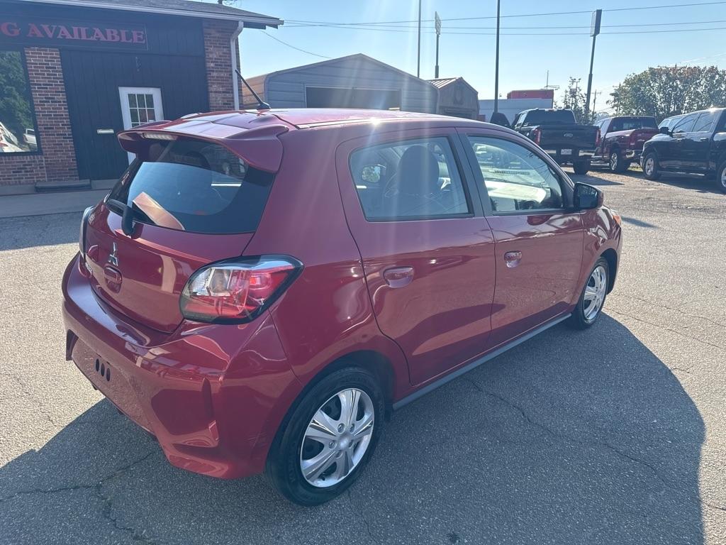 Mitsubishi Mirage ES CVT 2024