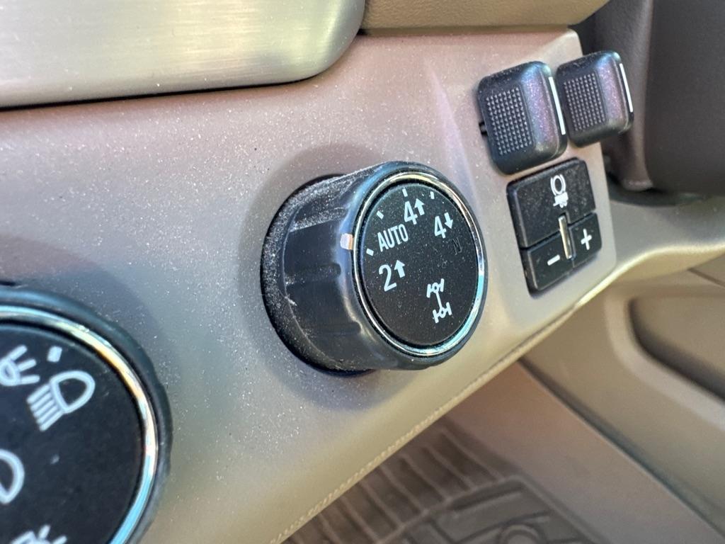 GMC Yukon 4WD 4dr SLT 2016