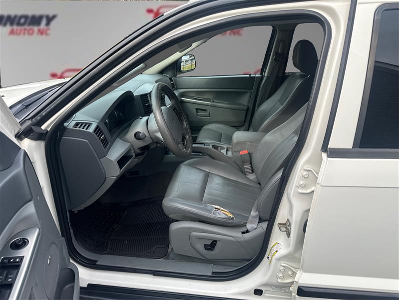 Jeep Grand Cherokee Laredo 4WD 2007