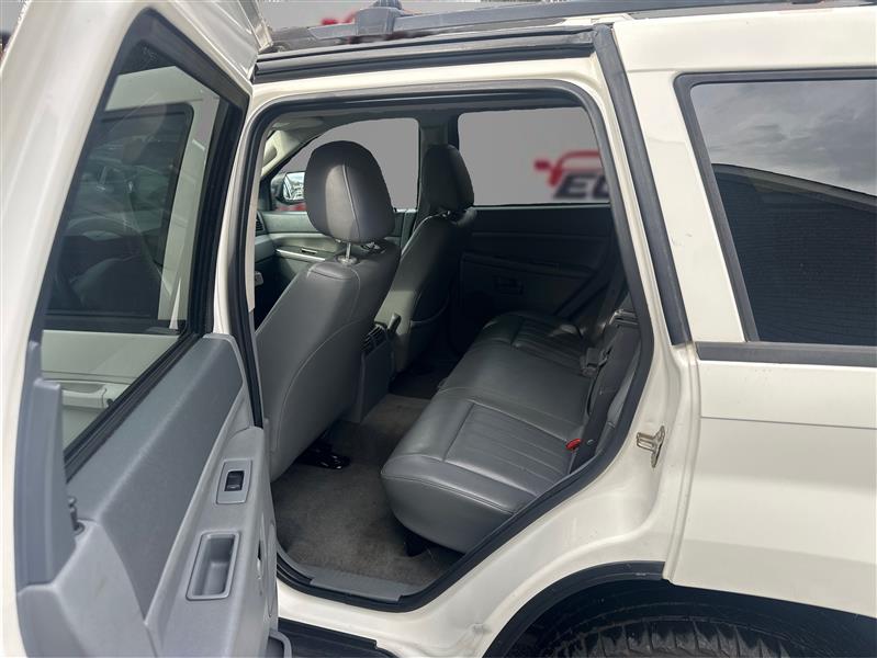 Jeep Grand Cherokee Laredo 4WD 2007