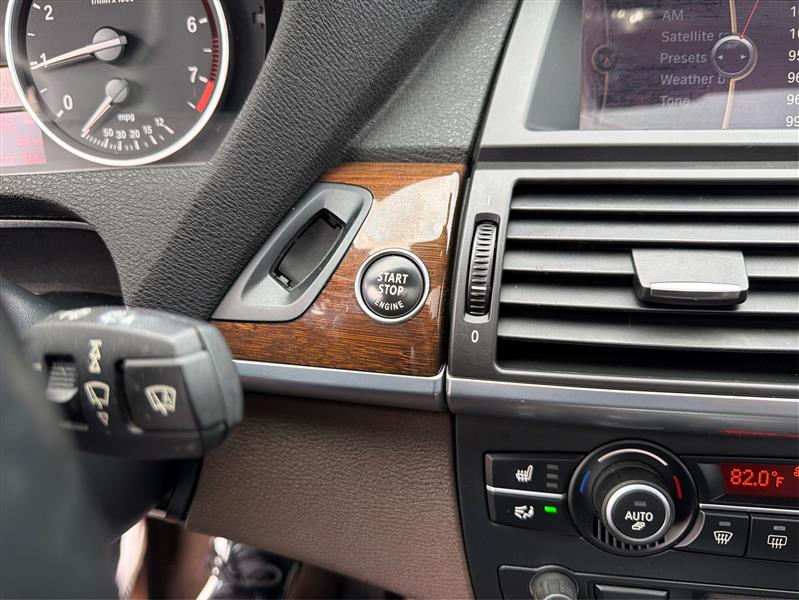 BMW X5 xDrive35i 2012