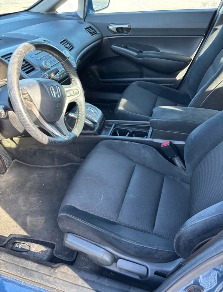 Honda Civic LX-S Sedan 5-Speed AT 2009