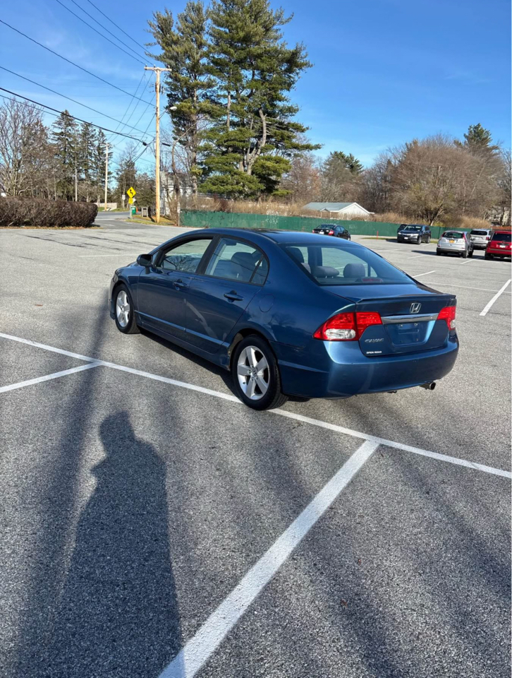 Honda Civic LX-S Sedan 5-Speed AT 2009