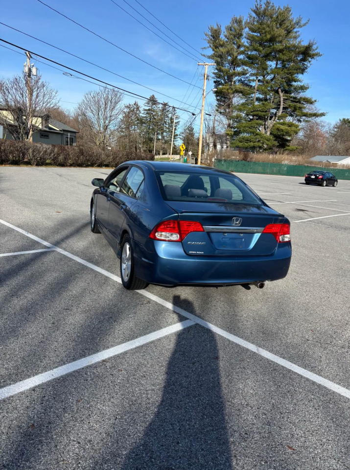 Honda Civic LX-S Sedan 5-Speed AT 2009