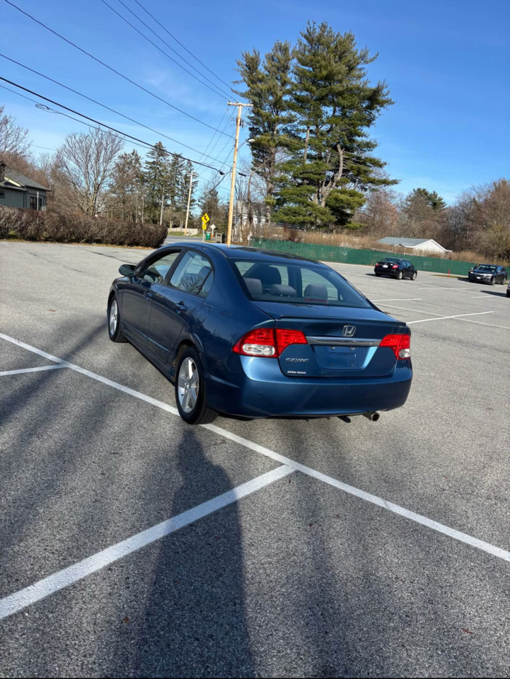 Honda Civic LX-S Sedan 5-Speed AT 2009
