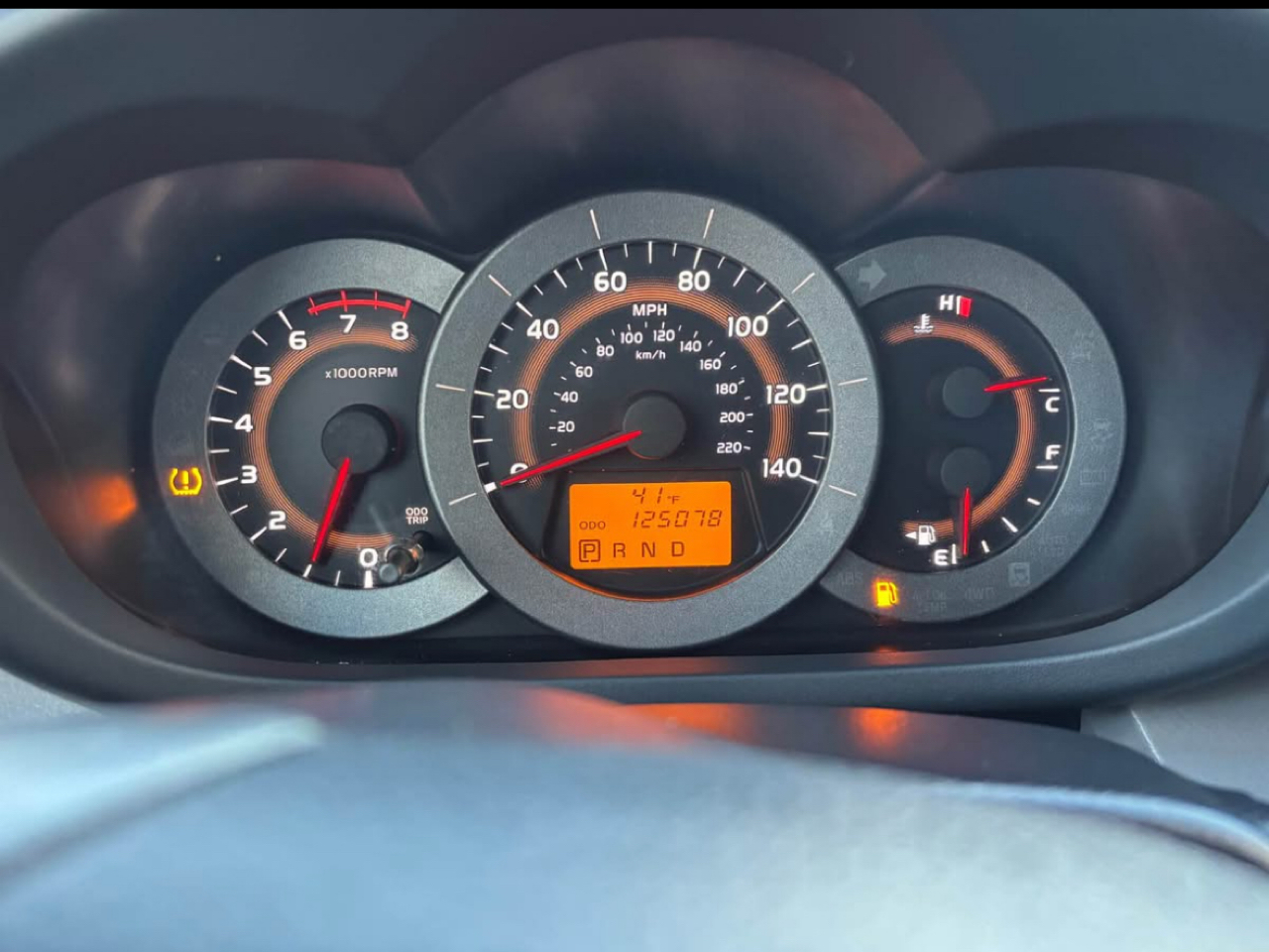 Toyota RAV4 Base I4 4WD 2009