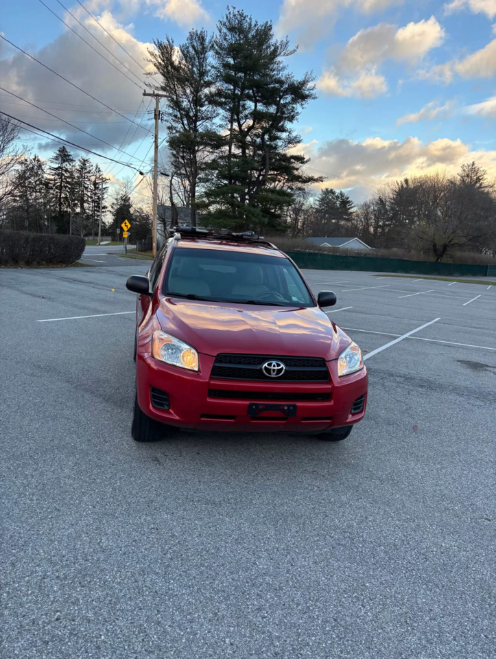 Toyota RAV4 Base I4 4WD 2009