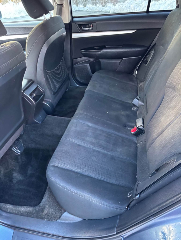 Subaru Outback 2.5i Premium 2013