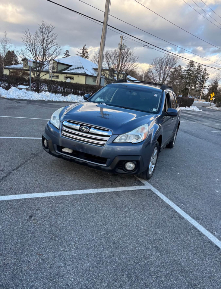 Subaru Outback 2.5i Premium 2013