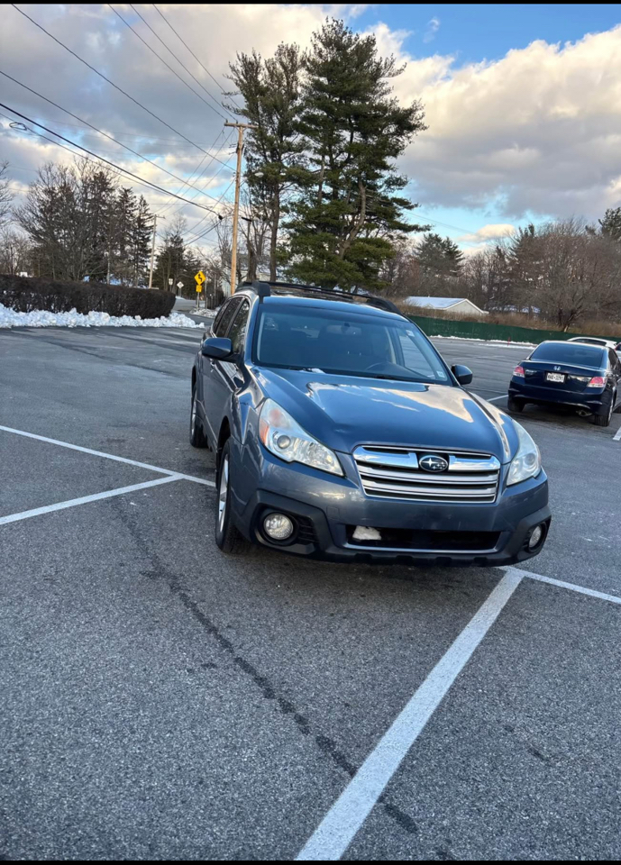 Subaru Outback 2.5i Premium 2013