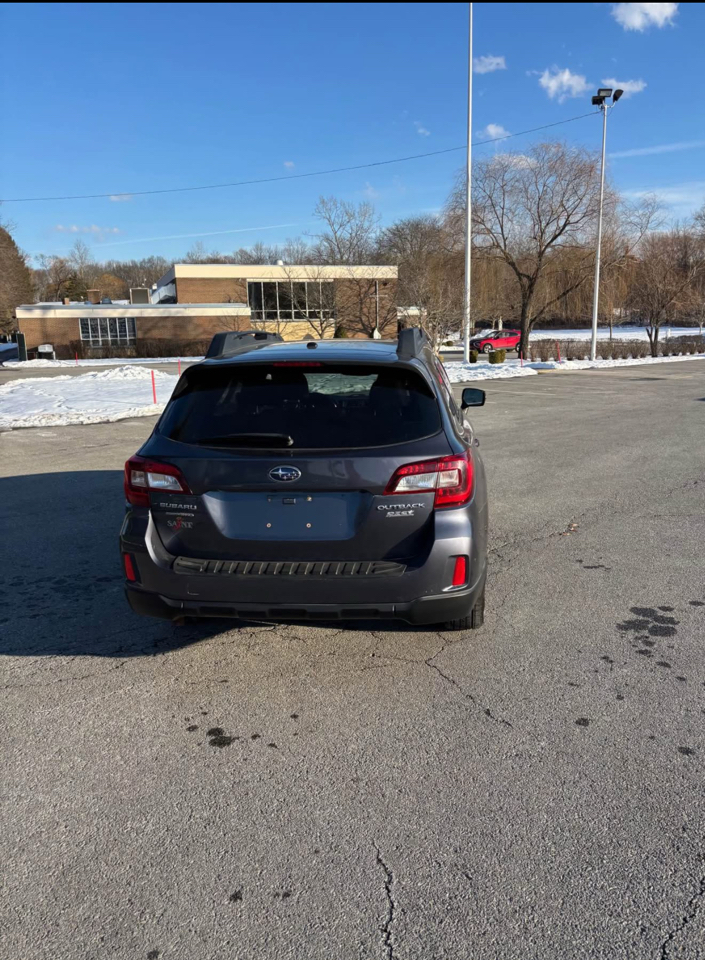 Subaru Outback 2.5i Limited 2015