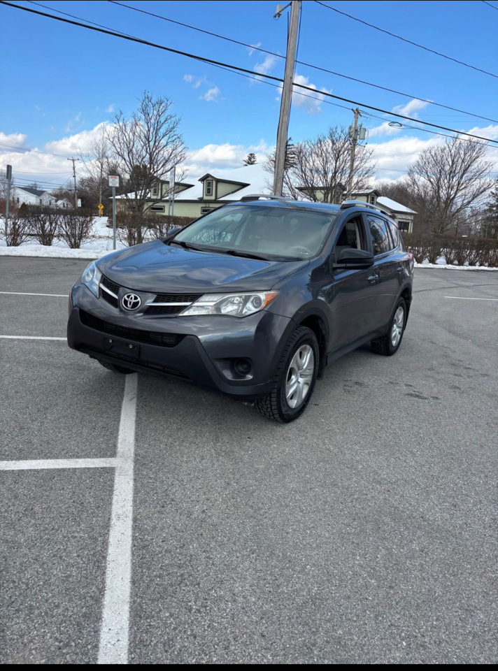 Toyota RAV4 LE AWD 2014