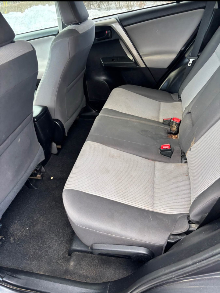 Toyota RAV4 LE AWD 2014