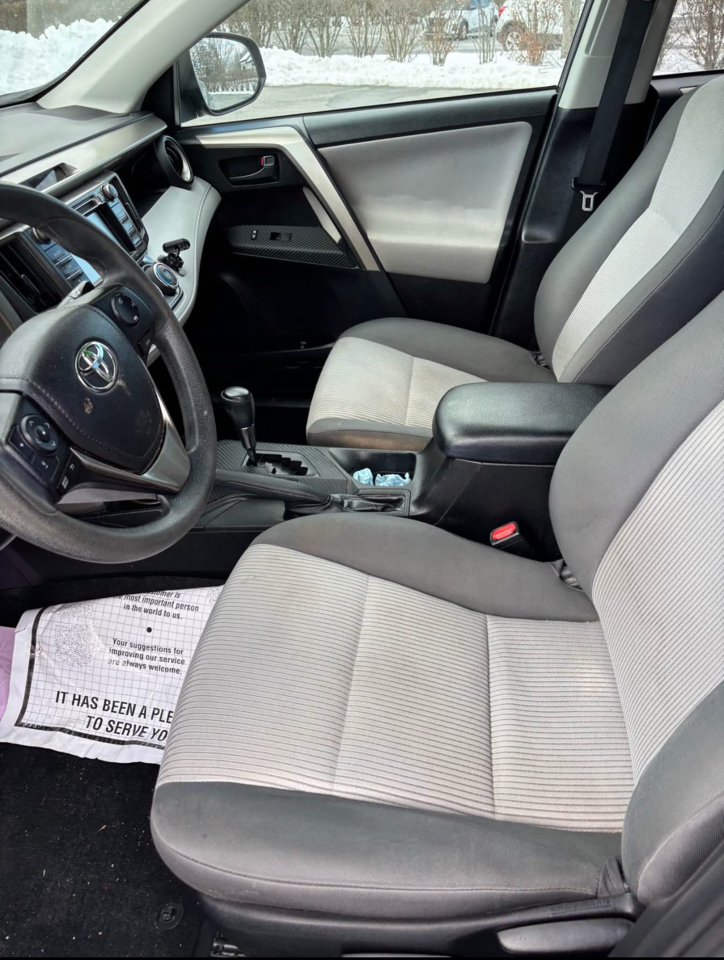 Toyota RAV4 LE AWD 2014