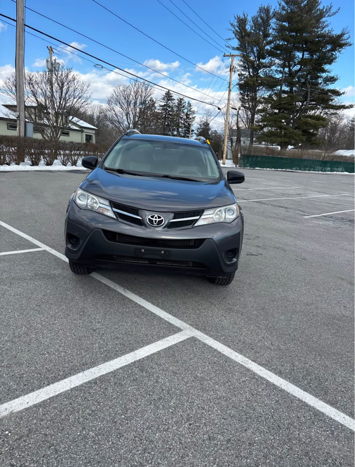 Toyota RAV4 LE AWD 2014