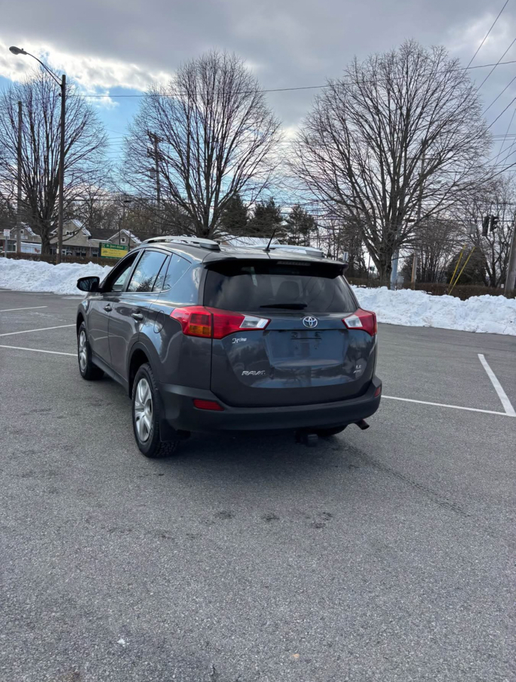 Toyota RAV4 LE AWD 2014