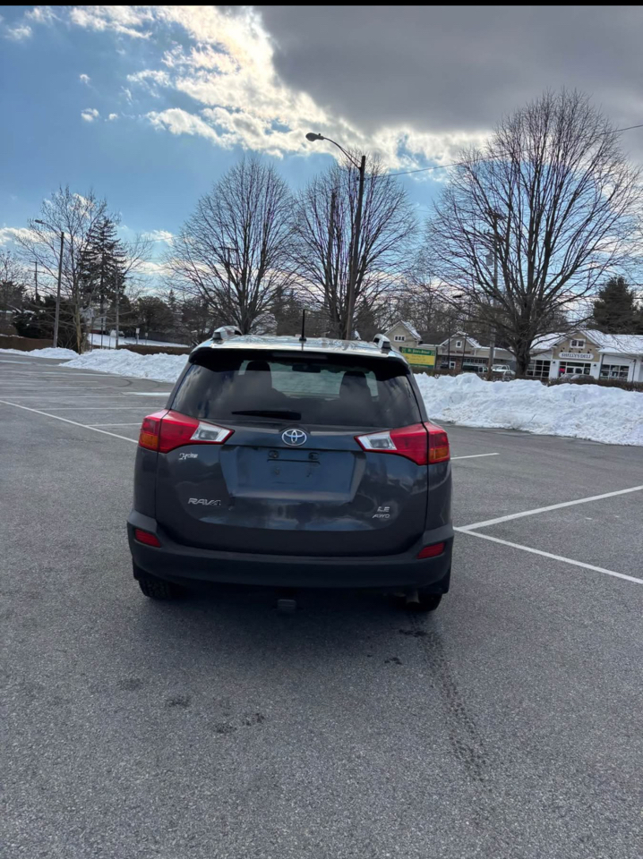 Toyota RAV4 LE AWD 2014