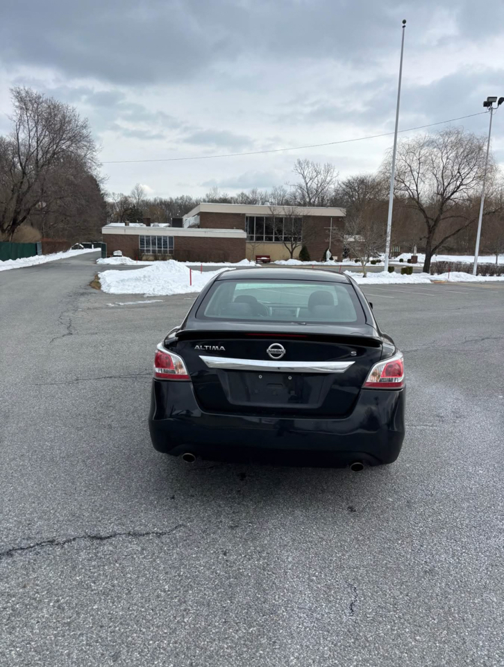 Nissan Altima 2.5 SV 2015