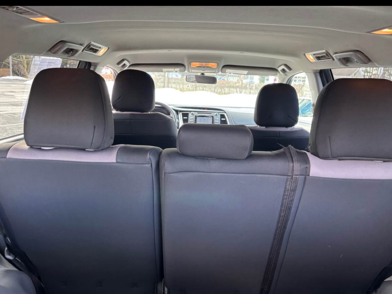 Toyota Highlander LE AWD V6 2015