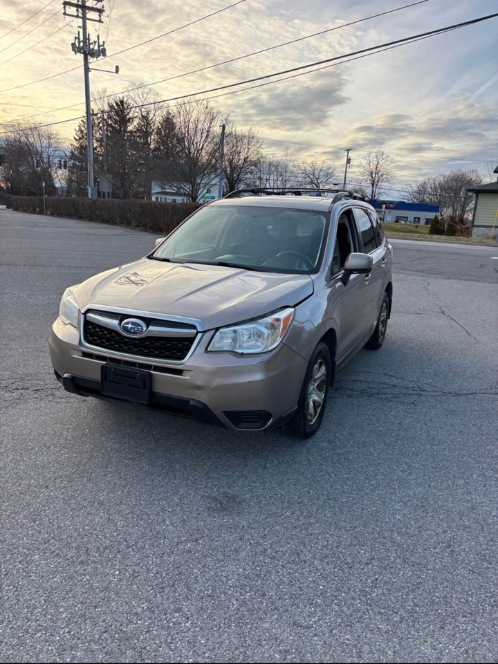 Subaru Forester 2.5i Premium PZEV CVT 2016