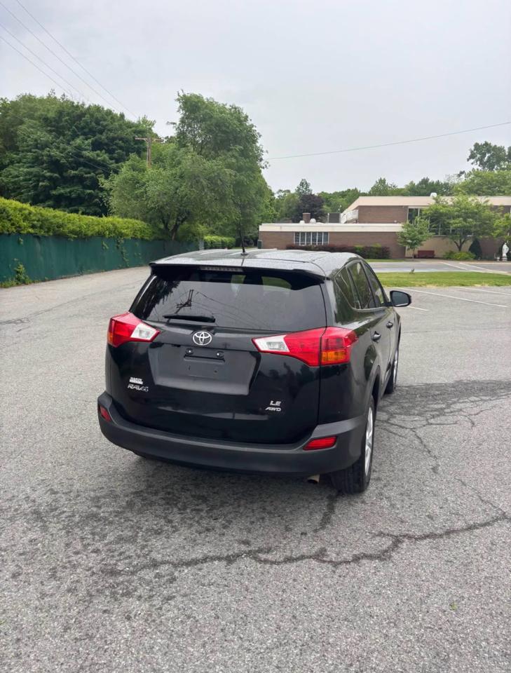 Toyota RAV4 LE AWD 2014