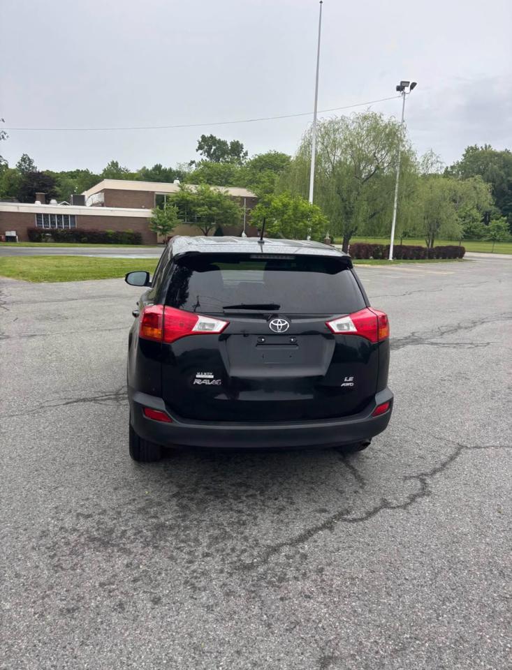 Toyota RAV4 LE AWD 2014