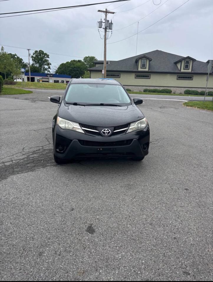 Toyota RAV4 LE AWD 2014