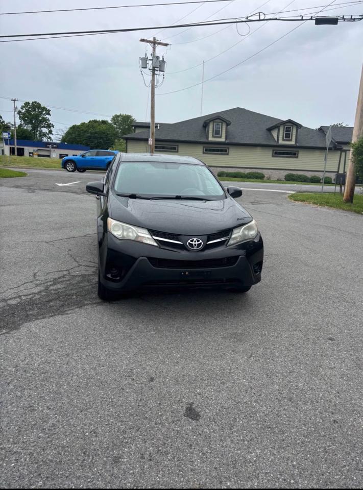 Toyota RAV4 LE AWD 2014