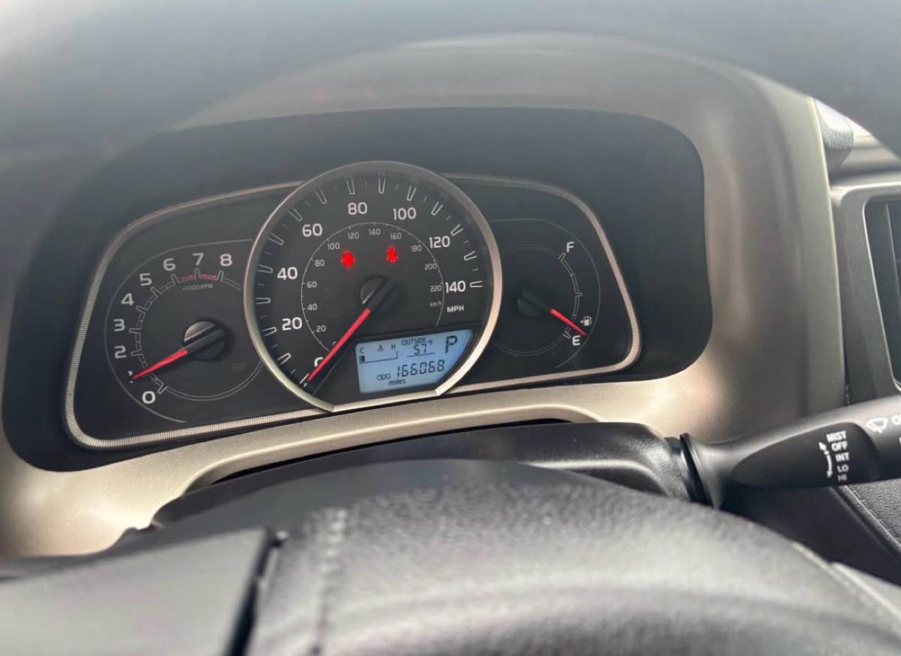 Toyota RAV4 LE AWD 2014