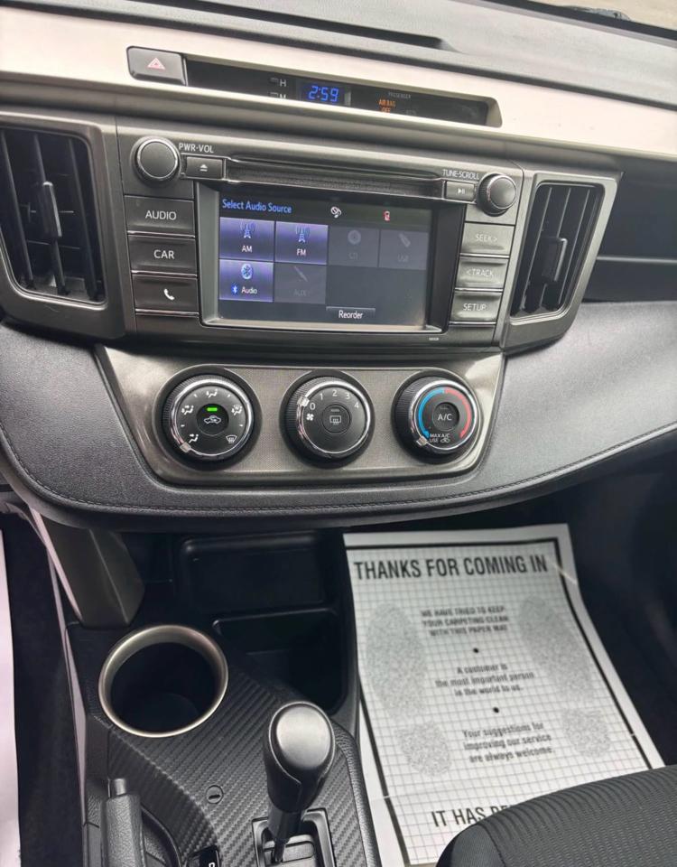 Toyota RAV4 LE AWD 2014