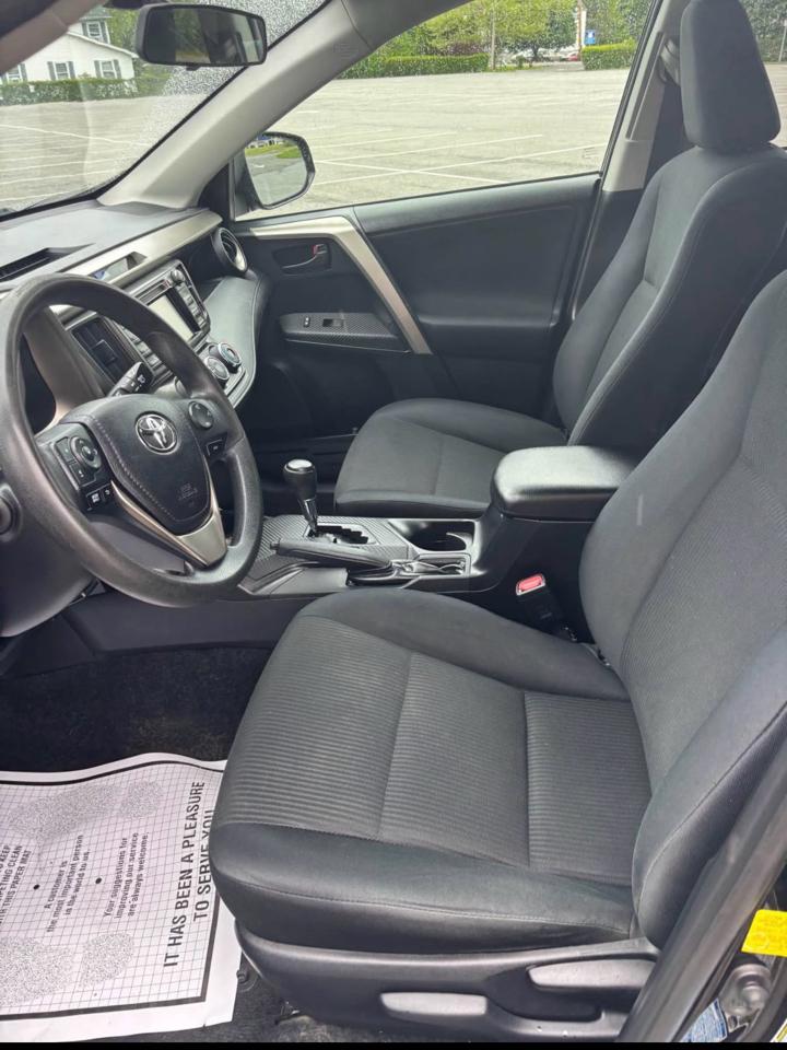 Toyota RAV4 LE AWD 2014