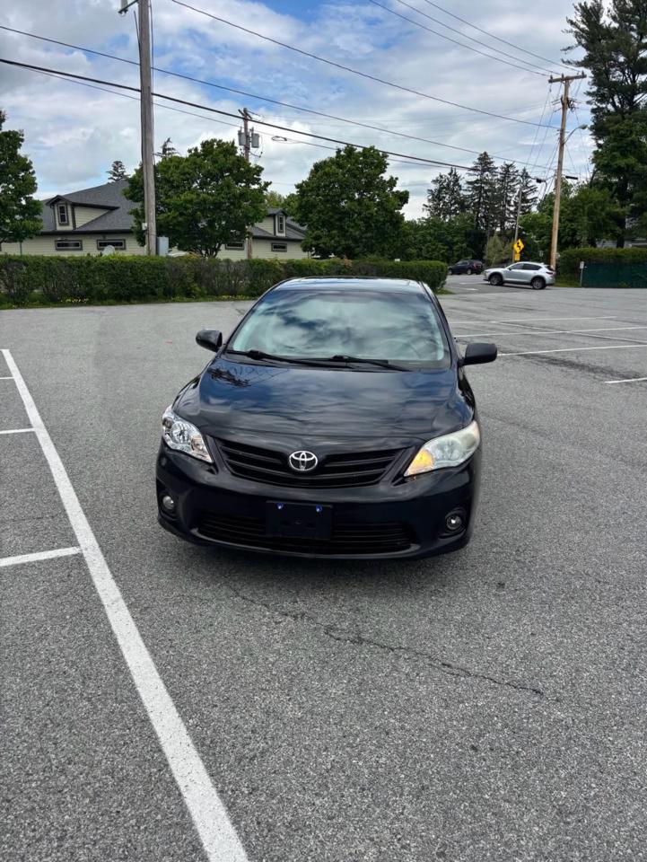 Toyota Corolla S 5-Speed MT 2013