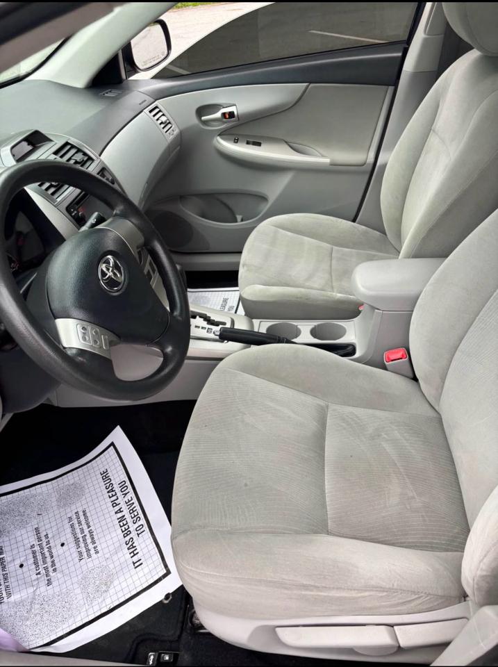 Toyota Corolla S 5-Speed MT 2013